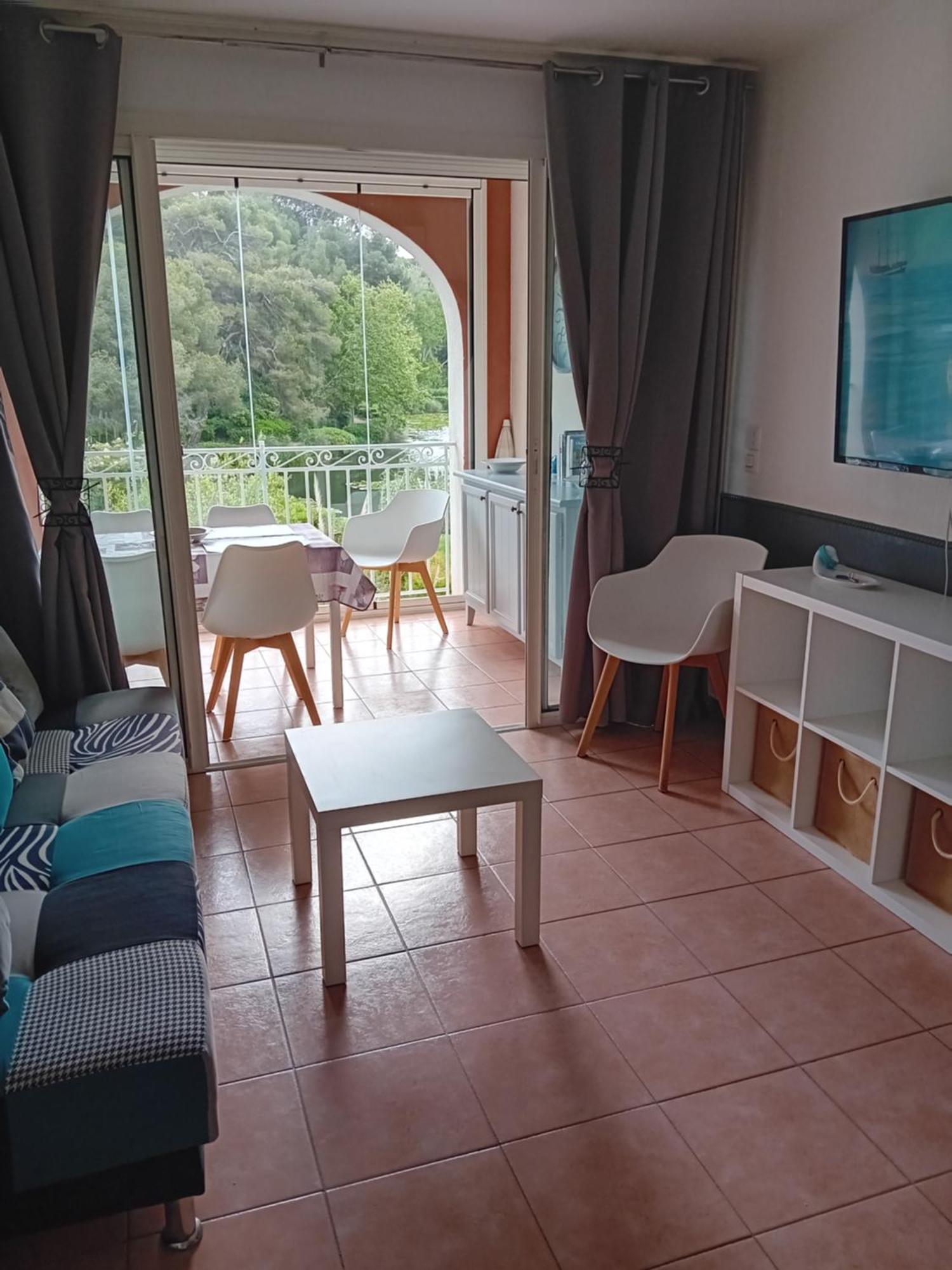 Appartement T2 Avec Piscine A 100 M De La Plage Six-Fours-les-Plages Eksteriør billede